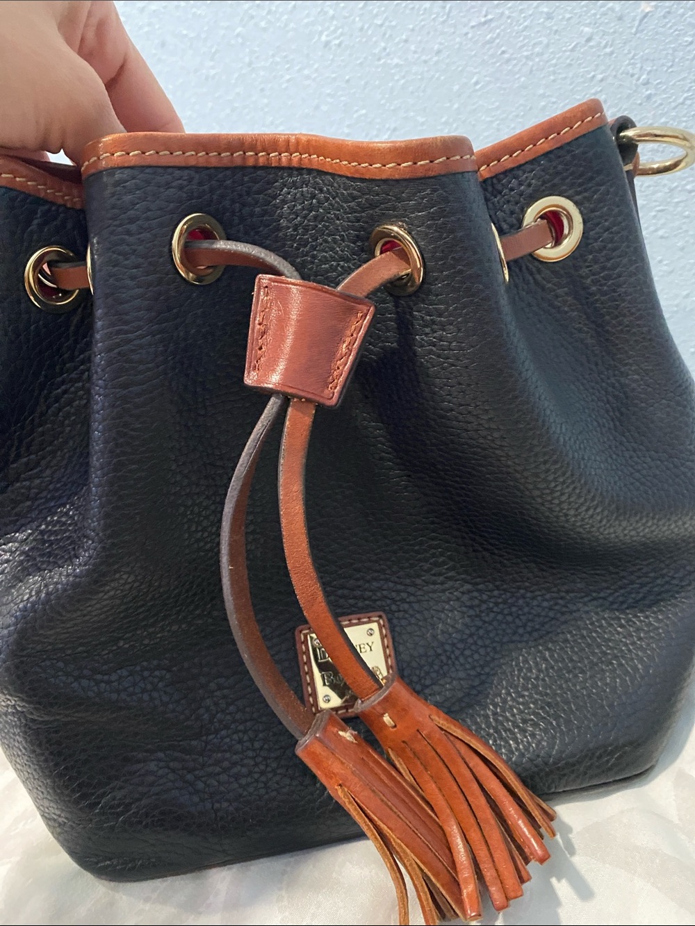 Dooney pebble leather bucket bag - Picture 8 of 14